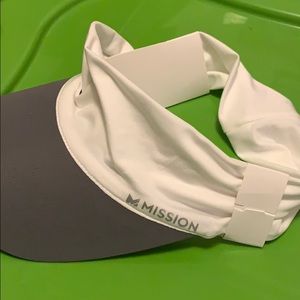 Mission Instant Cooling Visor/Hat, White